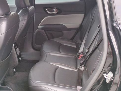 Used 2023 Jeep Compass Limited AWD/4WD image 25