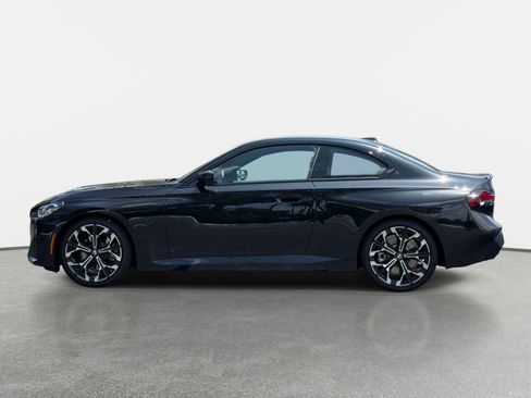 Used 2025 BMW 230i Coupe w/ Premium Package RWD image 6