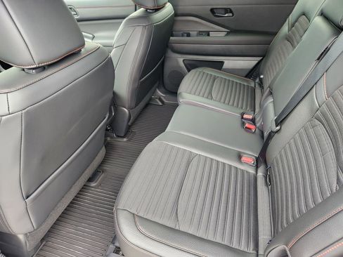 New 2026 Nissan Pathfinder Rock Creek AWD/4WD image 19