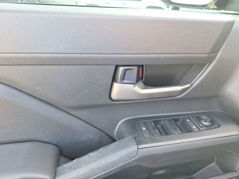 Used 2024 Toyota Tacoma TRD Sport image 17