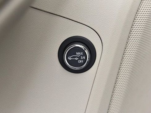 Used 2019 GMC Acadia Denali FWD image 9