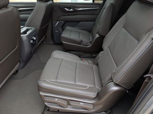 Used 2024 GMC Yukon XL Denali w/ Max Trailering Package image 27