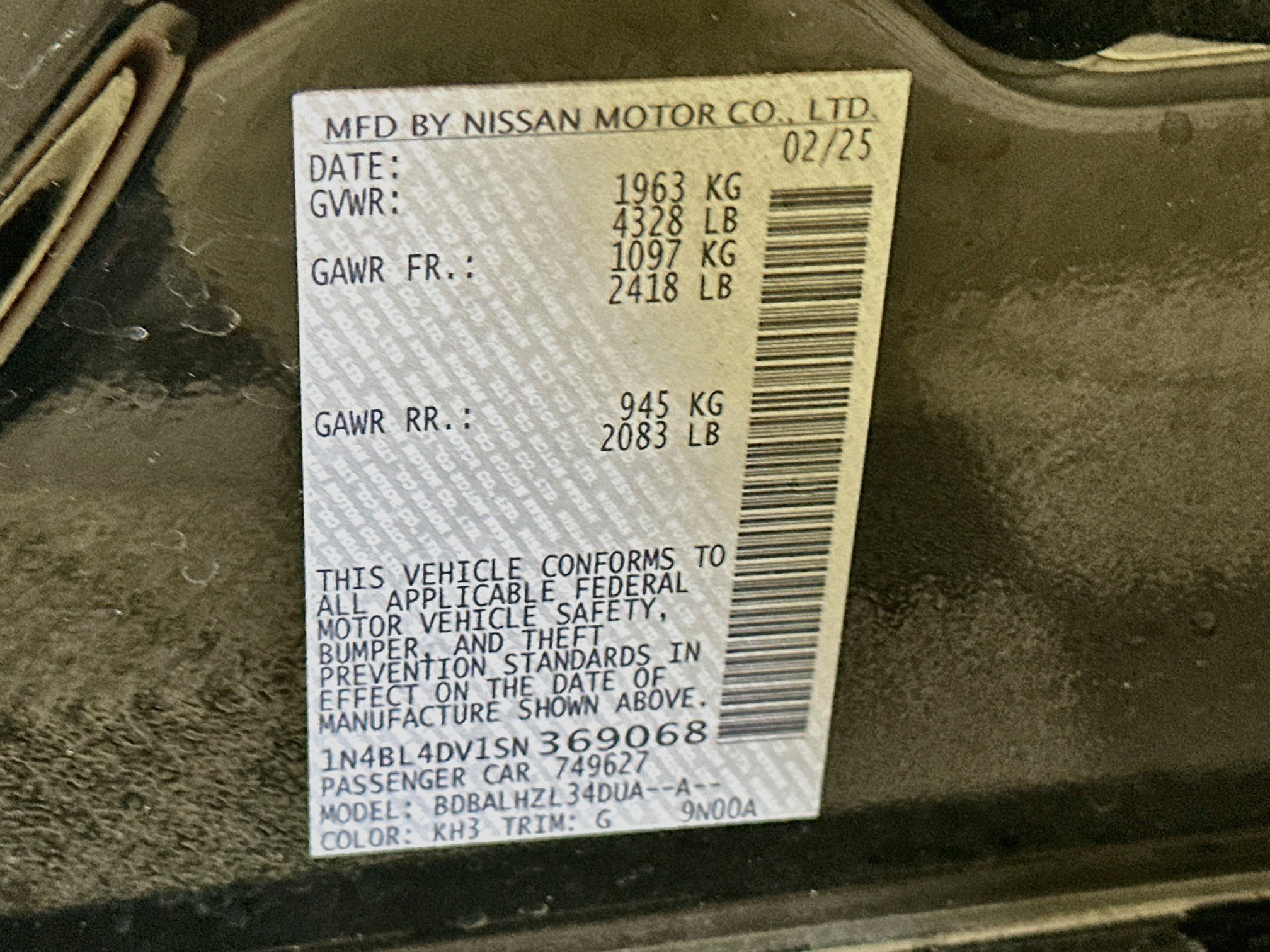 Used 2025 Nissan Altima 2.5 SV FWD image 12