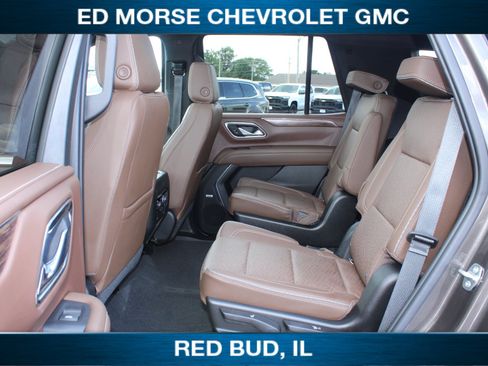 Used 2021 Chevrolet Tahoe High Country w/ Premium Package AWD/4WD image 23