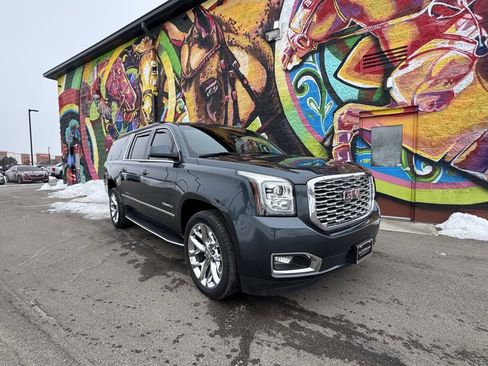 Used 2019 GMC Yukon XL Denali w/ Open Road Package image 12