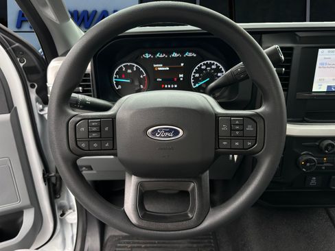 Used 2026 Ford F350 XL w/ XL Chrome Package RWD image 12