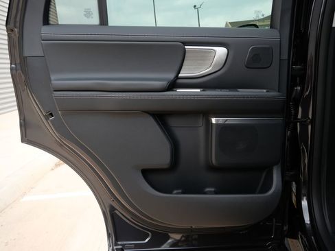 New 2026 Ford Expedition Platinum w/ Driver's Package AWD/4WD image 11
