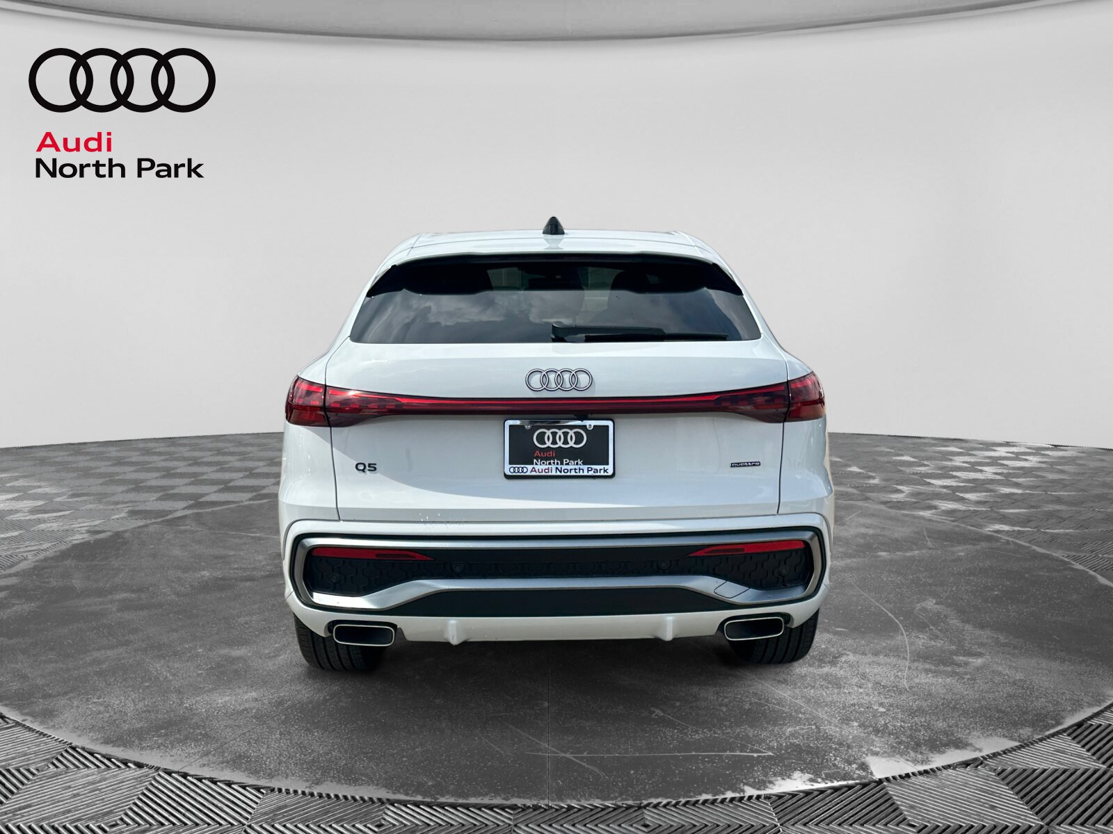New 2026 Audi Q5 Premium Plus AWD/4WD image 4