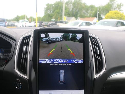 Certified 2023 Ford Edge SEL w/ Sport Appearance Package AWD/4WD image 30