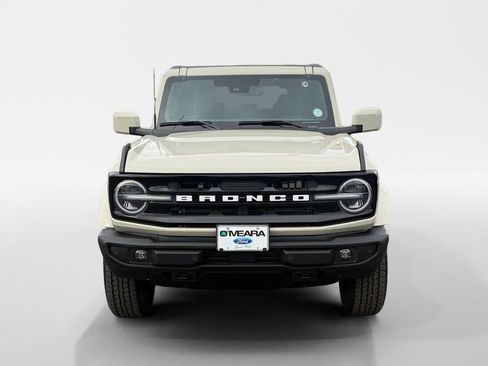 New 2026 Ford Bronco Outer Banks AWD/4WD image 8