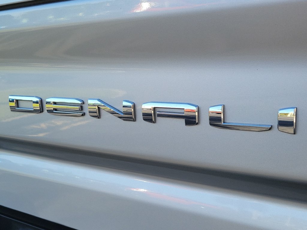 Used 2020 GMC Sierra 2500 Denali w/ Denali Ultimate Package AWD/4WD image 7