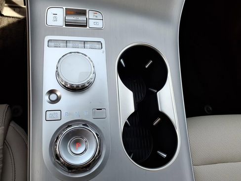 New 2026 Genesis GV70 2.5T image 23