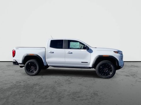 New 2026 GMC Canyon Elevation w/ LPO, Black Badging Package image 9