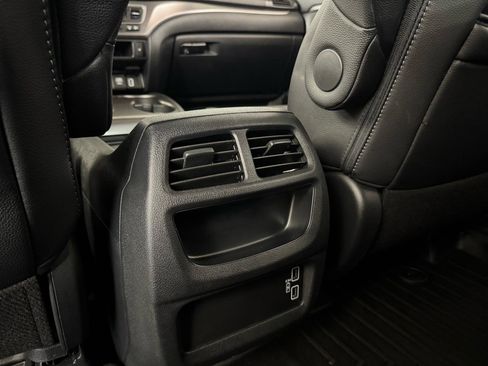 Used 2020 Honda Passport EX-L image 32