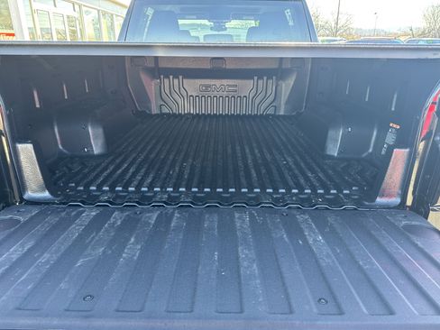 New 2026 GMC Sierra 1500 Elevation image 5