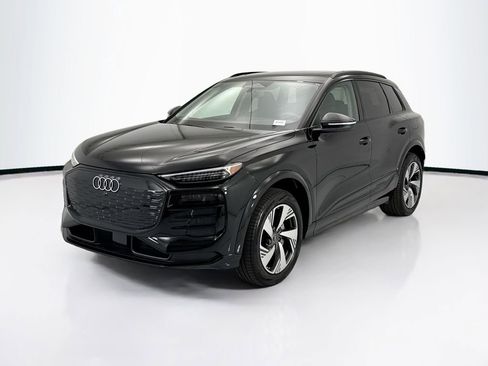 New 2025 Audi Q6 e-tron Premium Plus image 1