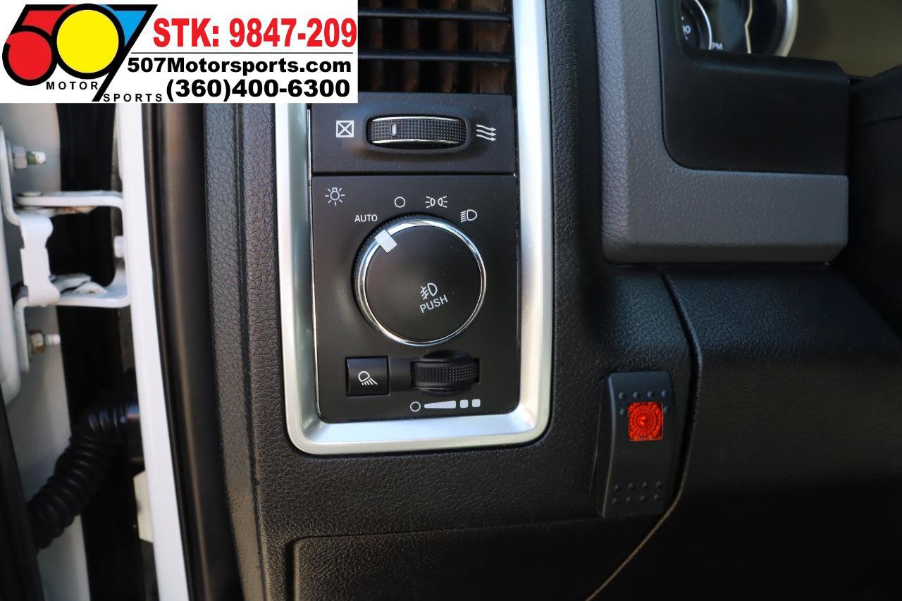 Used 2018 RAM 2500 Big Horn AWD/4WD image 18