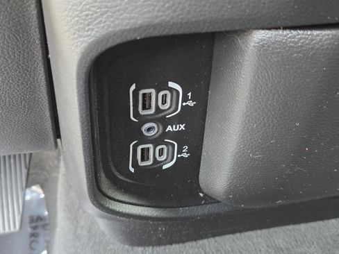 Used 2022 RAM 1500 Big Horn RWD image 13