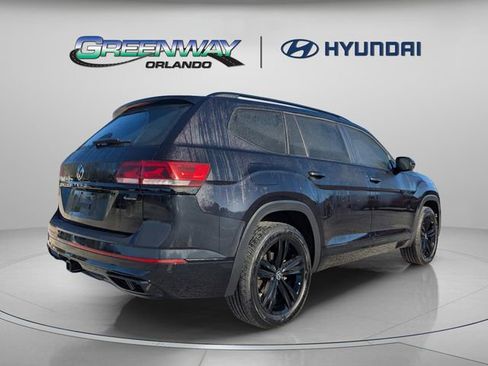 Used 2023 Volkswagen Atlas SEL R-Line AWD/4WD image 8