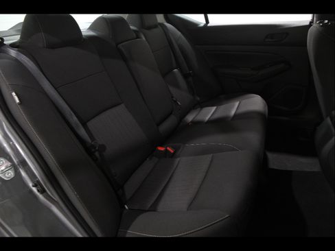 Used 2023 Nissan Altima 2.5 SV FWD image 16