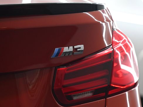 Used 2017 BMW M3 image 14
