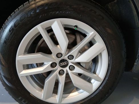 Used 2022 Audi Q5 2.0T Premium w/ Convenience Package image 9