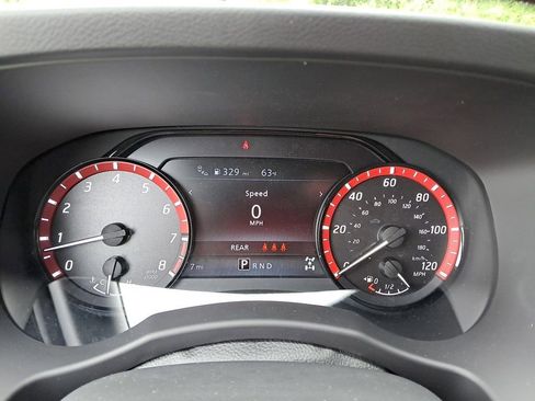 New 2025 Nissan Frontier PRO-4X image 17