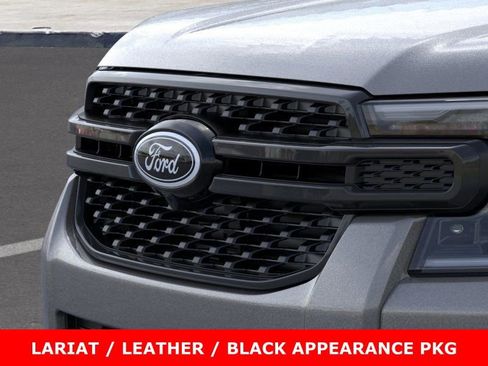 New 2025 Ford Ranger Lariat w/ FX4 Off-Road Package image 17