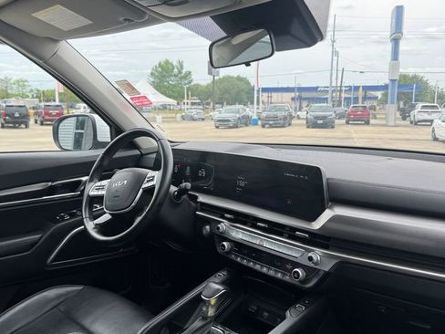Used 2025 Kia Telluride S AWD/4WD image 13