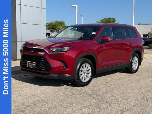 Used 2025 Toyota Grand Highlander AWD image 7