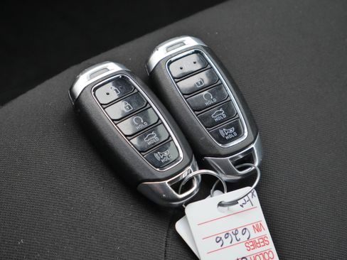 Used 2022 Hyundai Elantra SEL w/ Convenience Package image 22