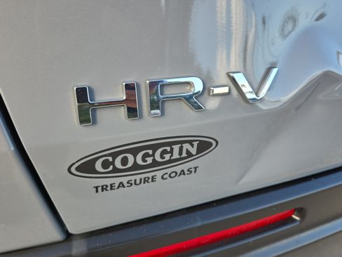 Used 2024 Honda HR-V Sport image 34