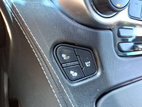 Used 2016 Chevrolet Suburban LTZ AWD/4WD image 24