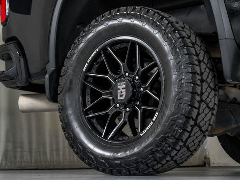 Used 2024 Chevrolet Silverado 2500 High Country w/ High Country Premium Package image 55