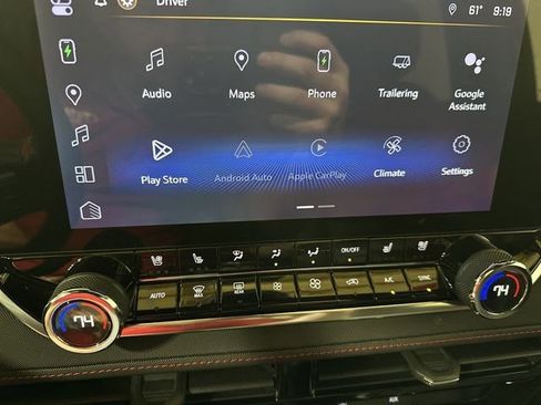 Used 2023 Chevrolet Colorado Z71 w/ Z71 Convenience Package 2 image 16