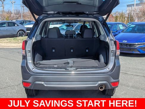 Used 2022 Subaru Forester Limited AWD/4WD image 8