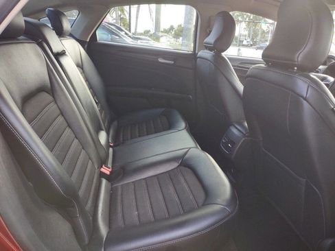 Used 2018 Ford Fusion SE w/ Equipment Group 201A image 47