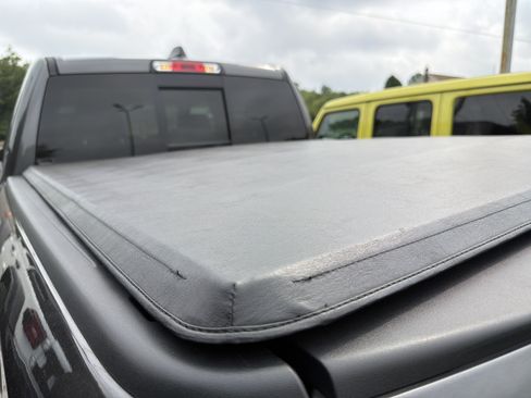 Certified 2025 RAM 1500 Laramie AWD/4WD image 10