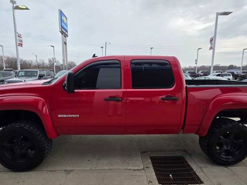 Used 2011 GMC Sierra 1500 SLE w/ Power Tech Package image 6
