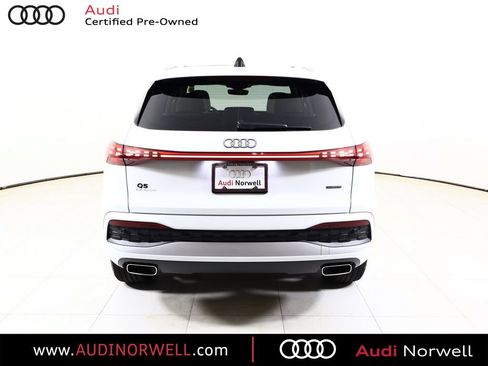 Certified 2025 Audi Q5 Premium w/ Convenience Package AWD/4WD image 15