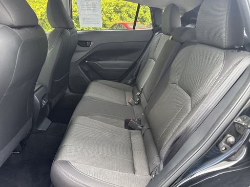 Used 2024 Subaru Crosstrek 2.0i Premium AWD/4WD image 10