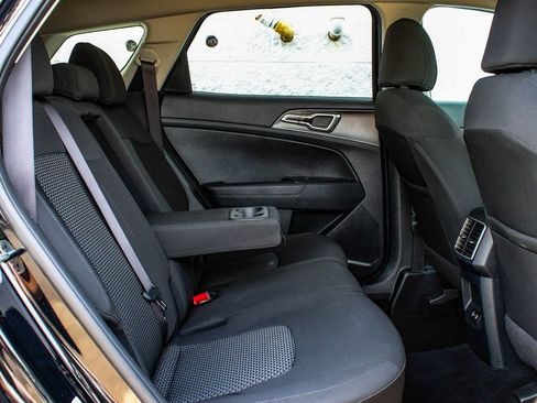 Used 2026 Kia Sportage LX image 38