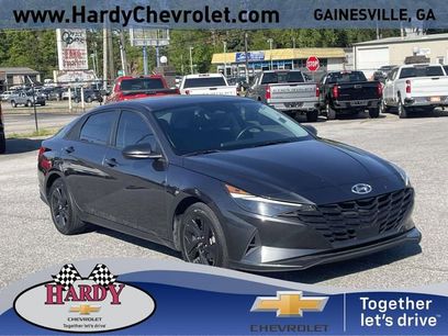 Used 2021 Hyundai Elantra SEL w/ Convenience Package