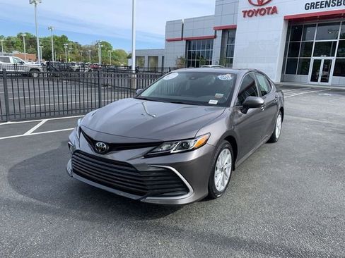 Certified 2023 Toyota Camry LE image 4