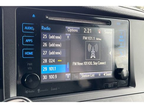 Used 2017 Toyota Sienna XLE w/ XLE Navigation Package image 21