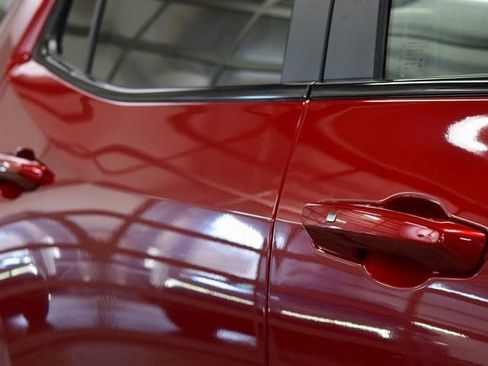 New 2026 Chevrolet Equinox ACTIV w/ Safety and Technology Package image 19