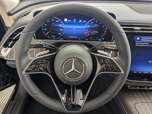 New 2026 Mercedes-Benz E 350 4MATIC Sedan image 16