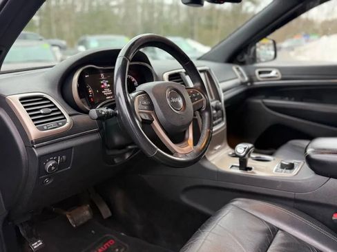 Used 2015 Jeep Grand Cherokee Limited image 12