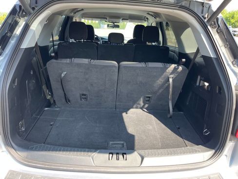 Used 2022 Ford Explorer XLT w/ Class IV Trailer Tow Package image 20