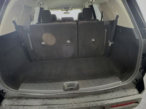 Used 2024 Nissan Pathfinder SV image 34